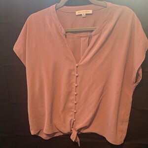 Olive & Oak Women's Dusty Pink Button-Front Blouse